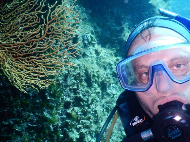 Selfie in der Steilwand - Schwimmen Tauchen Tirol